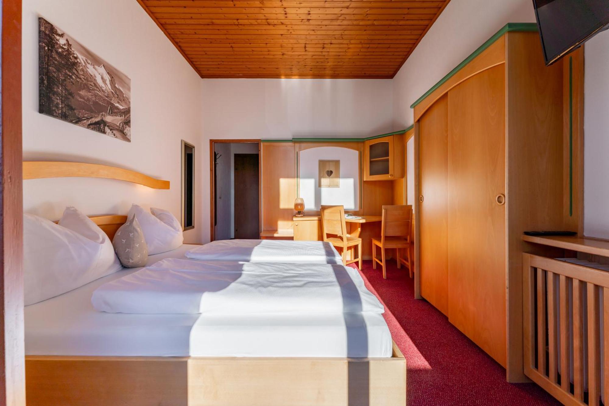 Hotel Gasthof Post Fusch an der Glocknerstraße Екстериор снимка