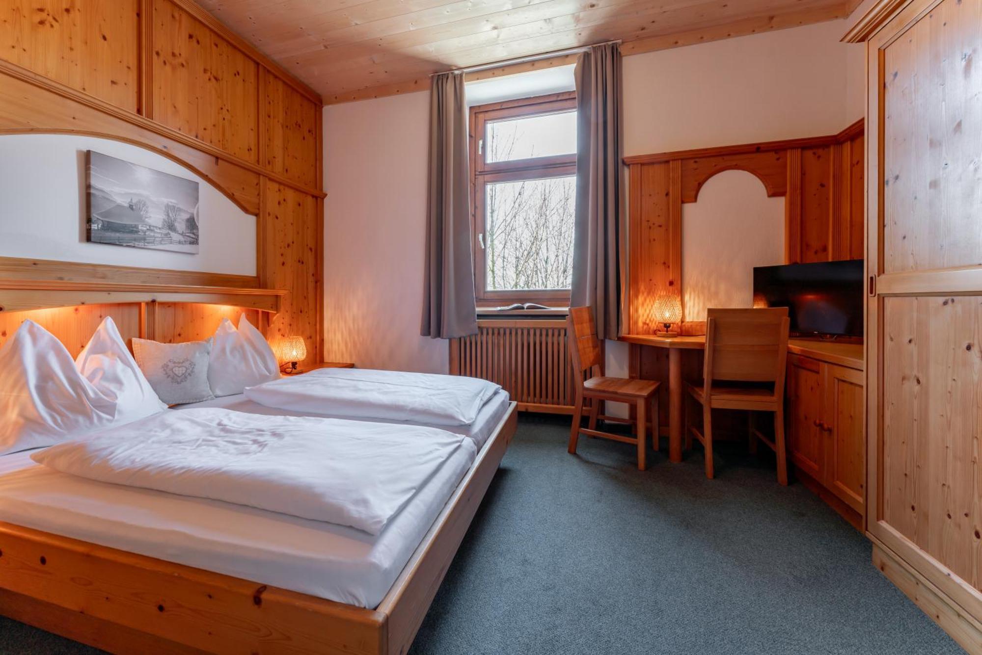 Hotel Gasthof Post Fusch an der Glocknerstraße Екстериор снимка