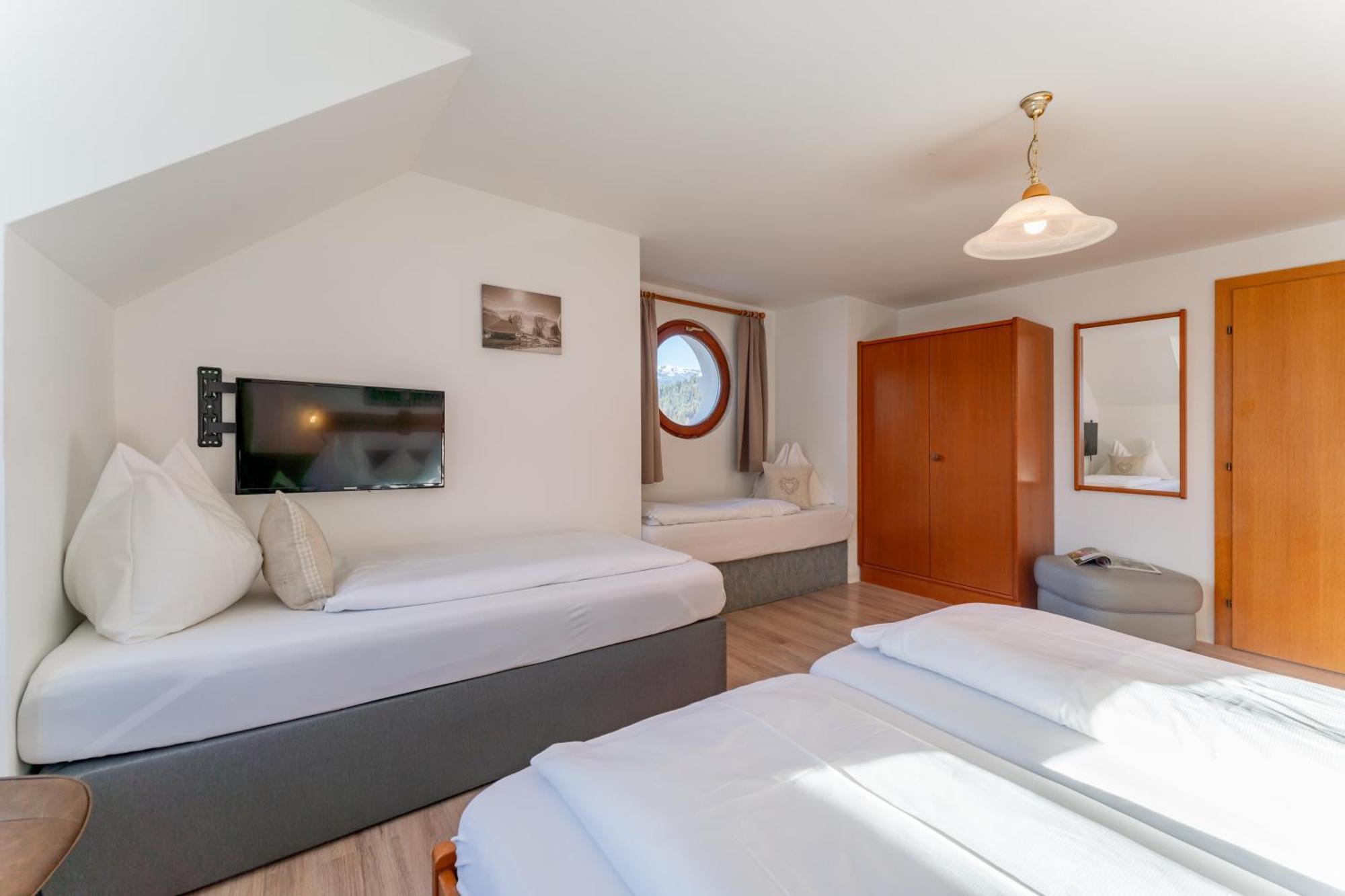Hotel Gasthof Post Fusch an der Glocknerstraße Екстериор снимка